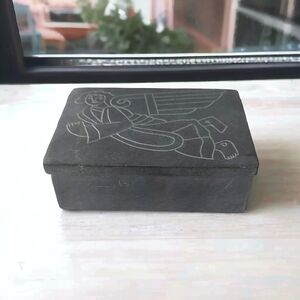 Vintage 1990s Soap Stone Hand Carved Jewelry Box